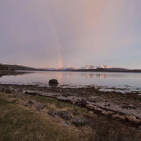 Base Camp Hamaroy مكان تخييم